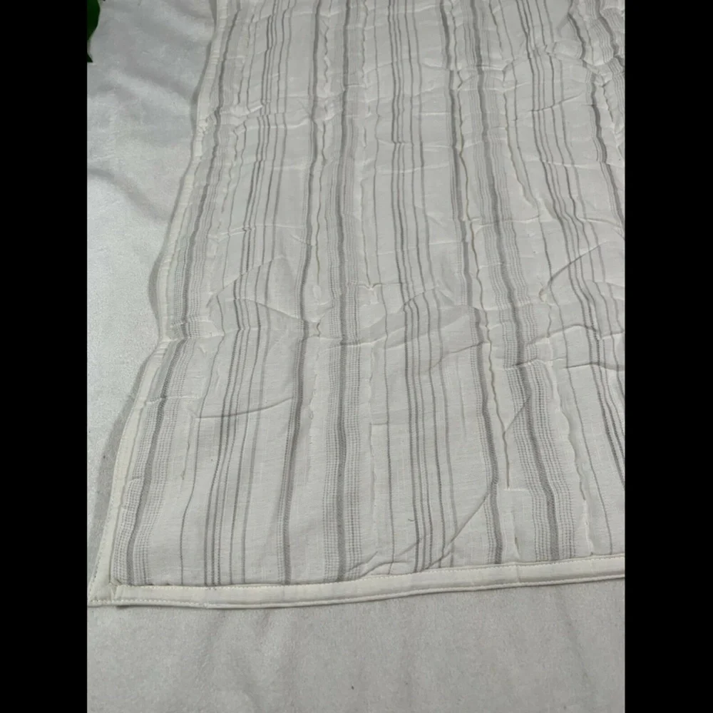 NIB Hotel Collection‎ Linen Fog Quilted (1) European Sham Pillow Case